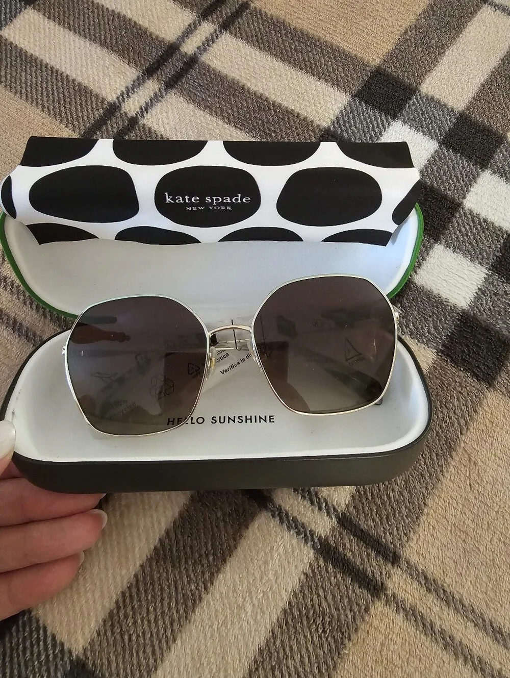 kate spade Women's Silver Frame Sunglasses - Brown Lenses